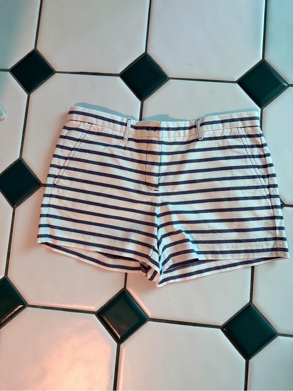 GAP White & Navy Striped Women’s Bermuda Shorts